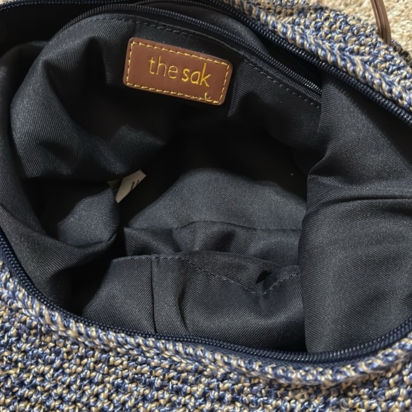 THE SAK Sequoia Crochet Hobo - Picture 9 of 13